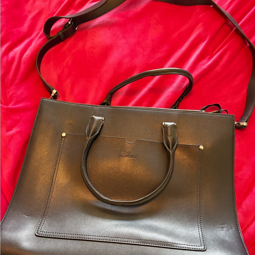Cluci Elegant Black Leather Tote